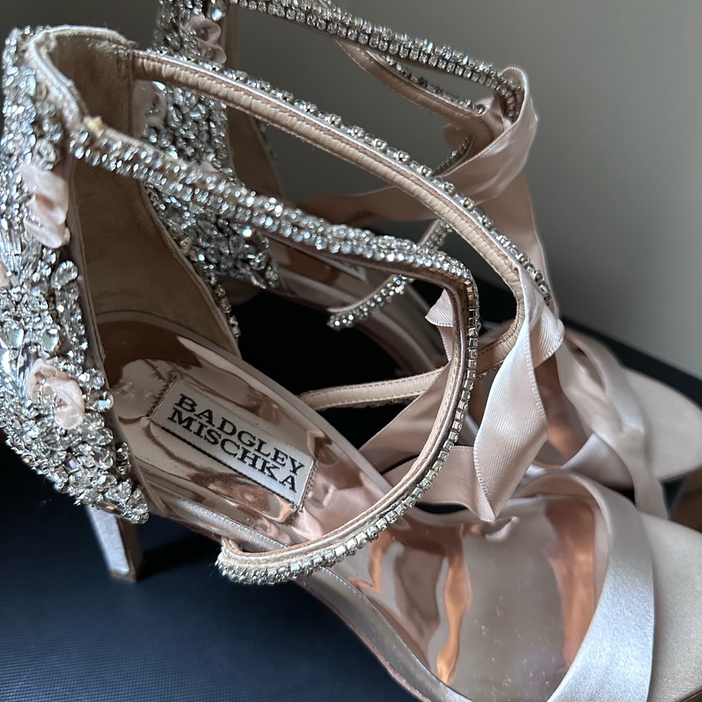 Badgley Mischka Bonita